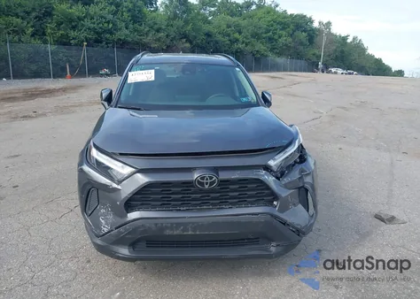 2023 Toyota Rav4 Xle из США, поврежденный, VIN 2T3P1RFV7PC393084